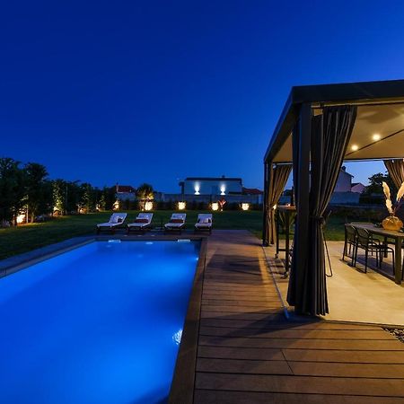 Villa Topaz ซาตอน ภายนอก รูปภาพ