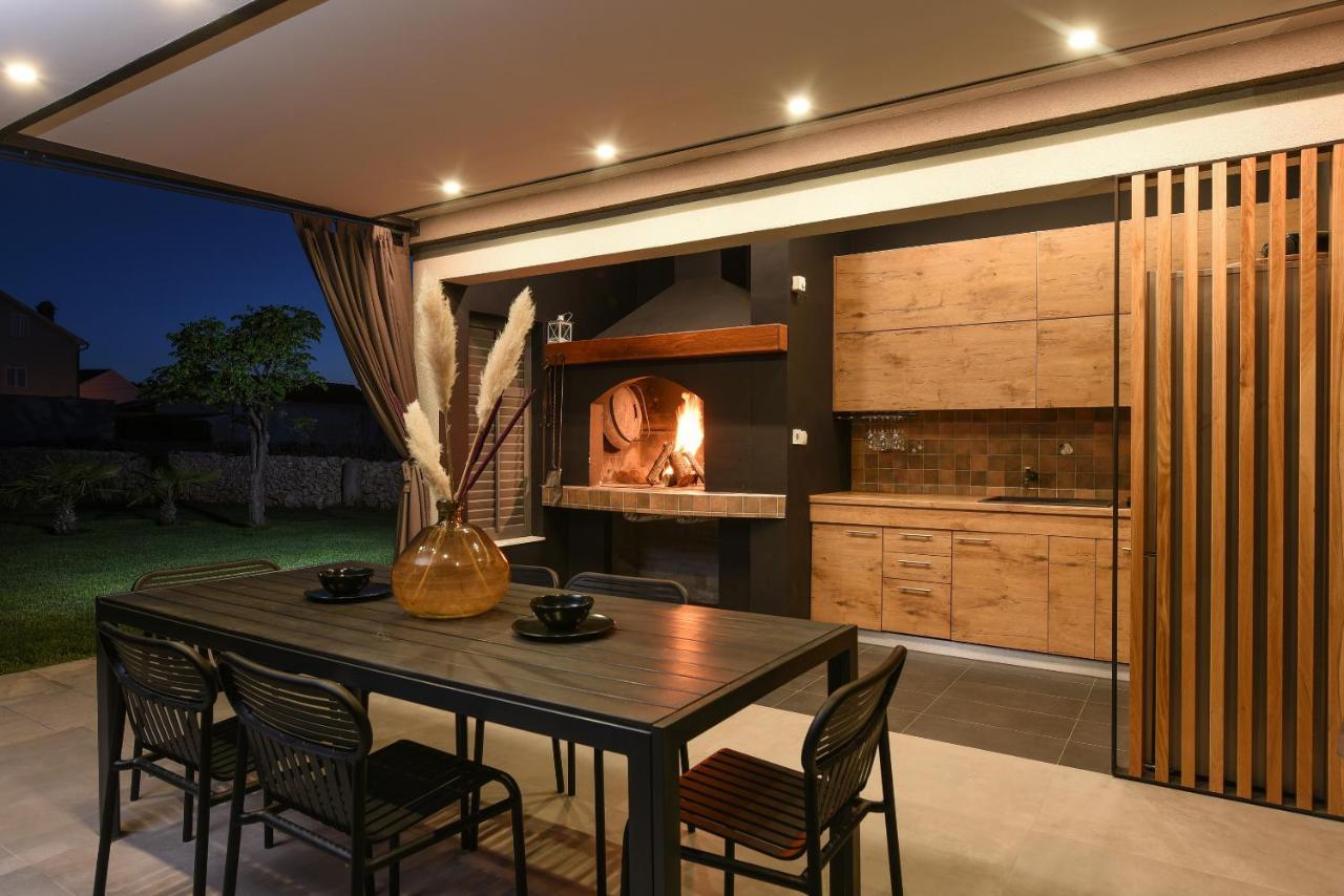 Villa Topaz ซาตอน ภายนอก รูปภาพ